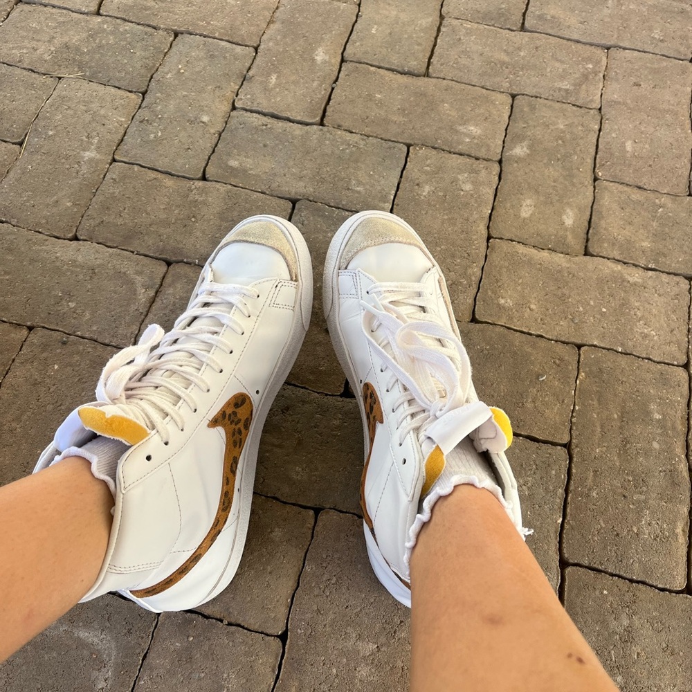 nike blazer mid 77' SE! cheetah🐆🐆 10